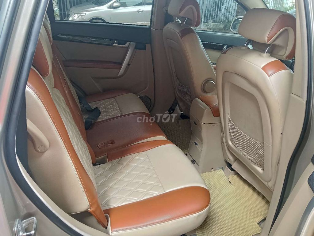 Chevrolet Captiva Vàng cát 7 chỗ. Mua bán Ô tô tại Thành phố Dĩ An Bình Dương được đăng bởi Trieu Nguyen hình 9