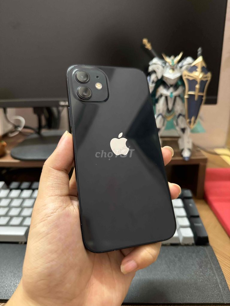 Apple iPhone 12 64GB Đen. Mua bán Điện thoại tại Huyện Thanh Trì Hà Nội được đăng bởi Hoàng Vượng hình 1