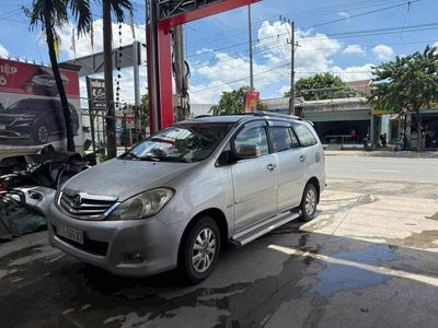 Toyota Innova 2010 G - 115000 km. Mua bán Ô tô tại Thành phố Dĩ An Bình Dương được đăng bởi tran van Huy