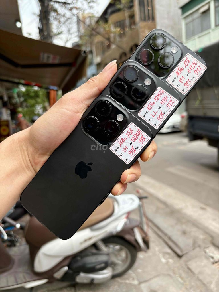 Apple iPhone 16Pro256gb Black Việt Nam p98%. Mua bán Điện thoại tại Quận Đống Đa Hà Nội được đăng bởi Quý Hoàng hình 1