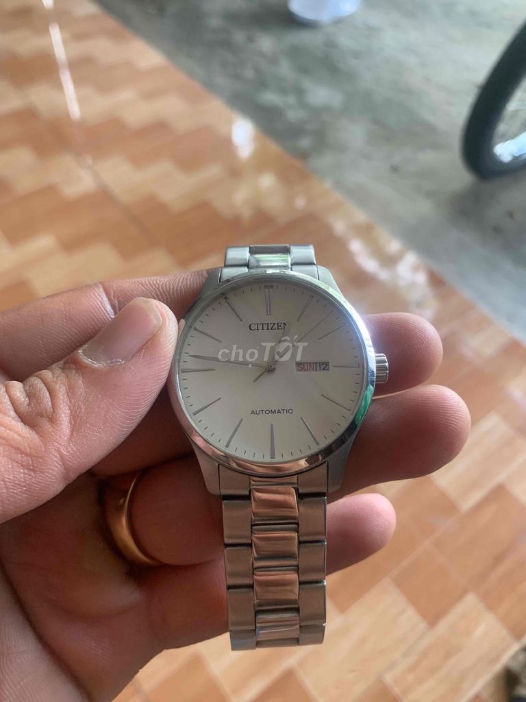 đồng hô cityzen 8200 size 40 , zin toàn bộ. Mua bán Đồng hồ tại Thành phố Cà Mau Cà Mau được đăng bởi Phat Dat hình 1