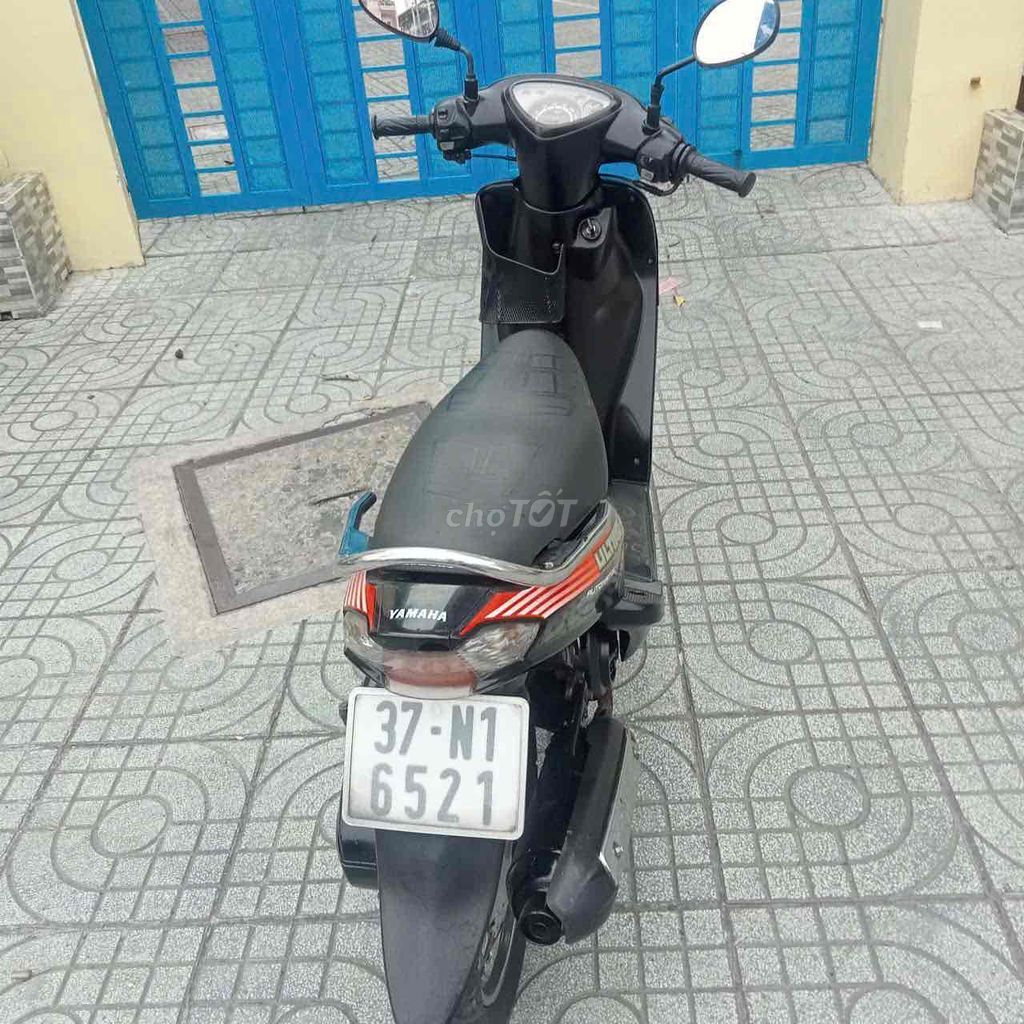 xe yamaha mio thái nhập khẩu đi làm cần bán. Mua bán Xe máy tại Quận Phú Nhuận Tp Hồ Chí Minh được đăng bởi tung lam hình 4
