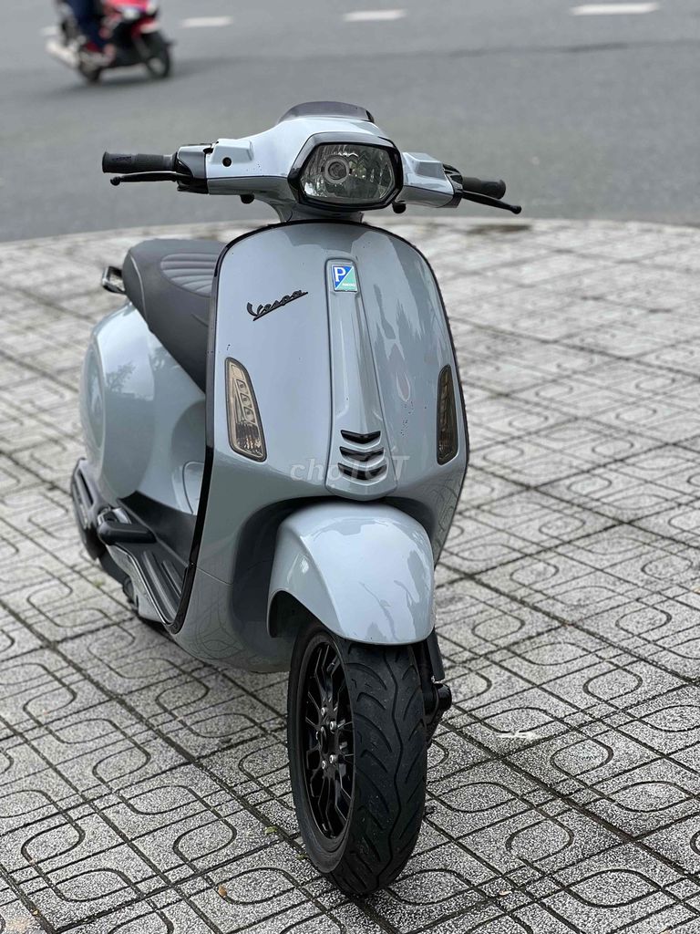 vespa iget 2020. abs.. Mua bán Xe máy tại Quận Cẩm Lệ Đà Nẵng được đăng bởi THẮNG MUA BÁN XE MÁY hình 2