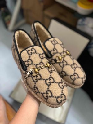 GIÀY SLIP ON GUCCI. Mua bán Giày dép tại Quận Bình Thạnh Tp Hồ Chí Minh được đăng bởi Nguyễn Anh