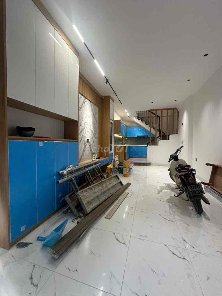 NGÕ THÔNG KINH DOANH - PHẠM VĂN ĐỒNG SẦM UẤT - 38M2 - GIÁ 7.95 TỶ. Mua bán nhà ở tại Quận Cầu Giấy Hà Nội được đăng bởi Vũ Huyền Trang hình 1