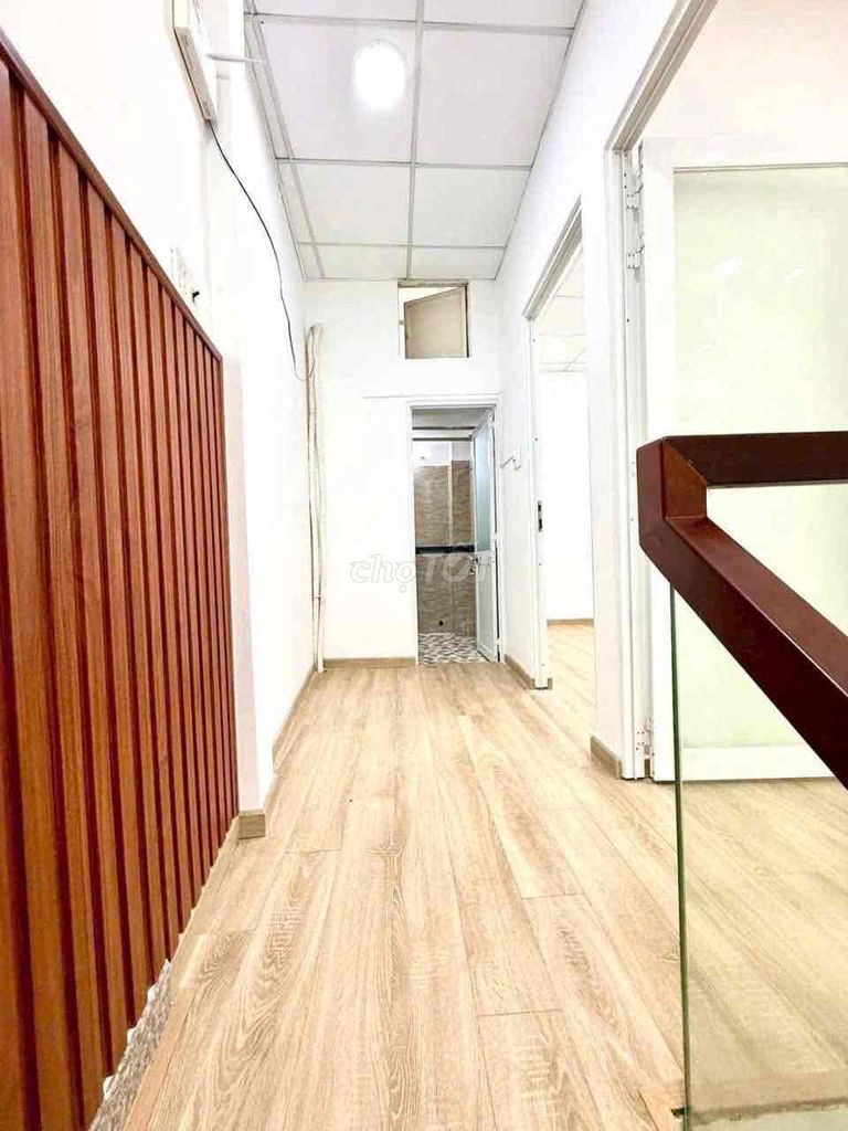 Новый дом в переулке 252 Pham Van Chieu, 9-й район