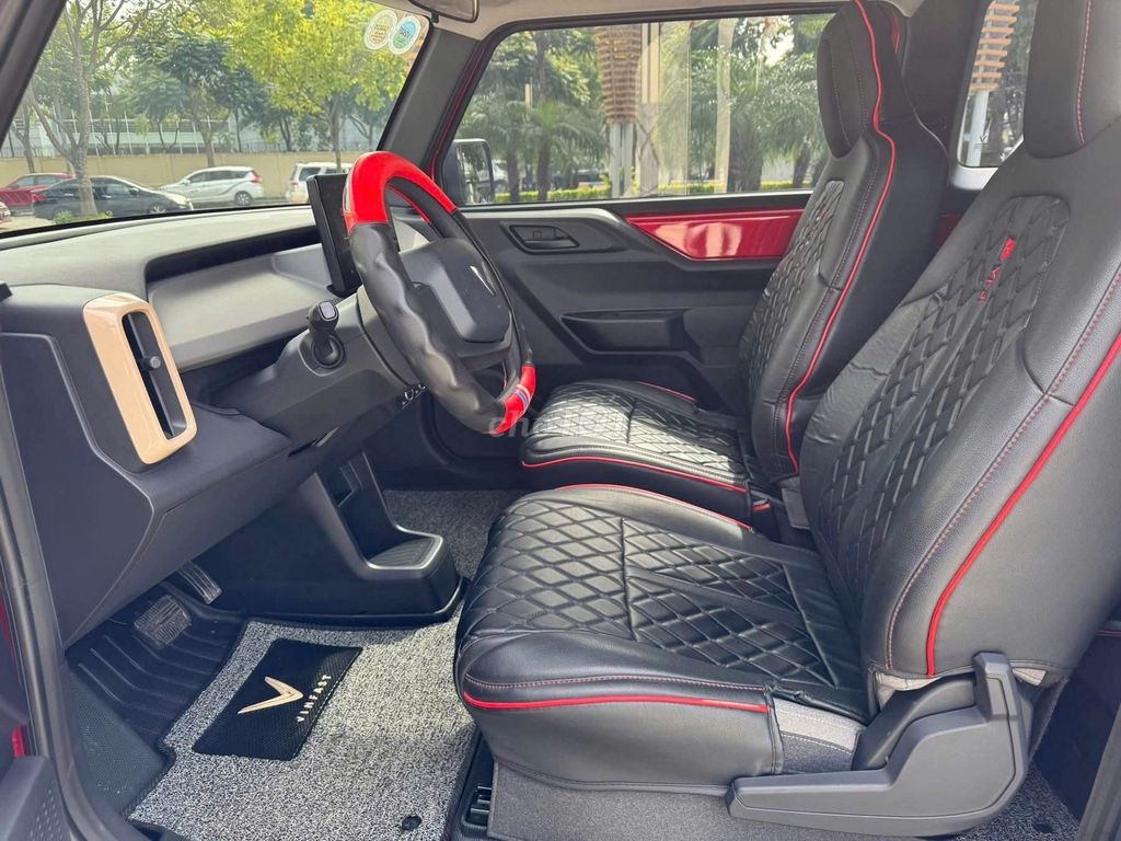 VinFast VF3 Thuê Pin 2024 Màu Đỏ. Mua bán Ô tô tại Quận Long Biên Hà Nội được đăng bởi PHÚC LÂM  AUTO hình 9