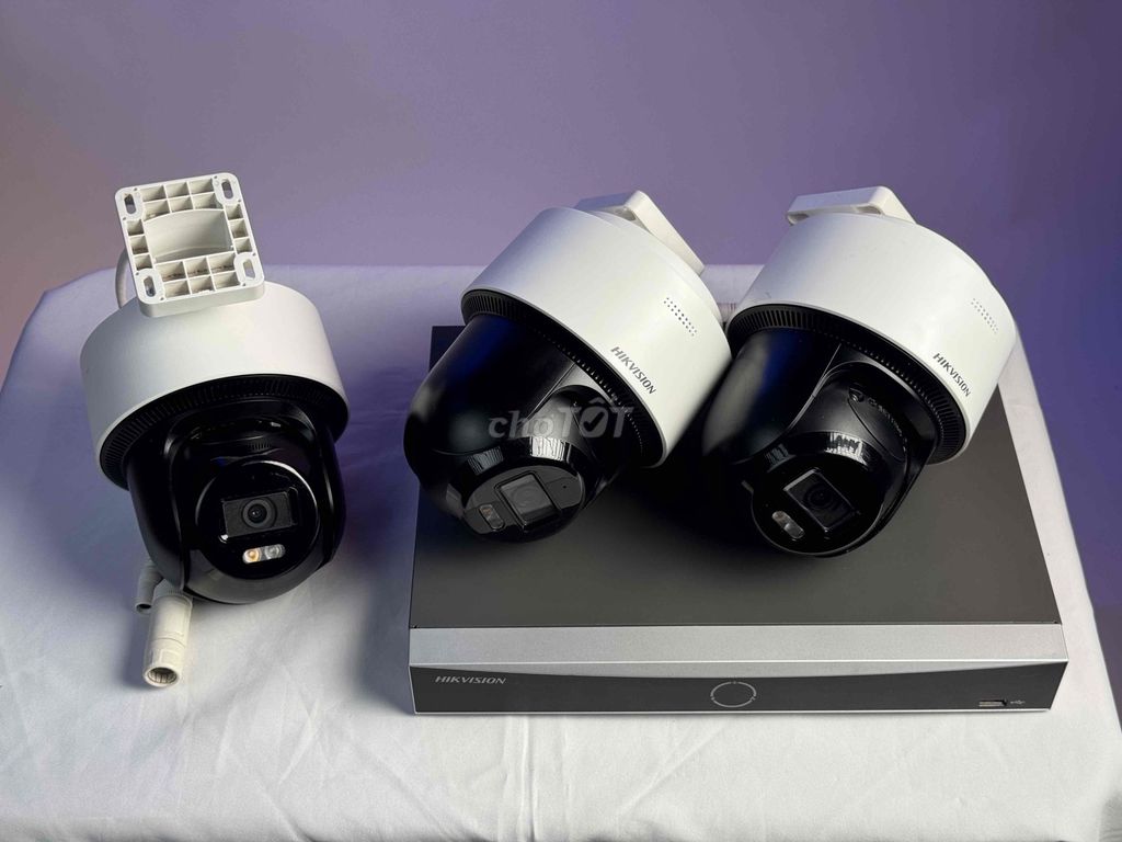 Hệ thống camera Hikvision 4MP và đầu thu 8 kênh. Mua bán Máy ảnh, Máy quay tại Quận 8 Tp Hồ Chí Minh được đăng bởi Bạch  hình 1