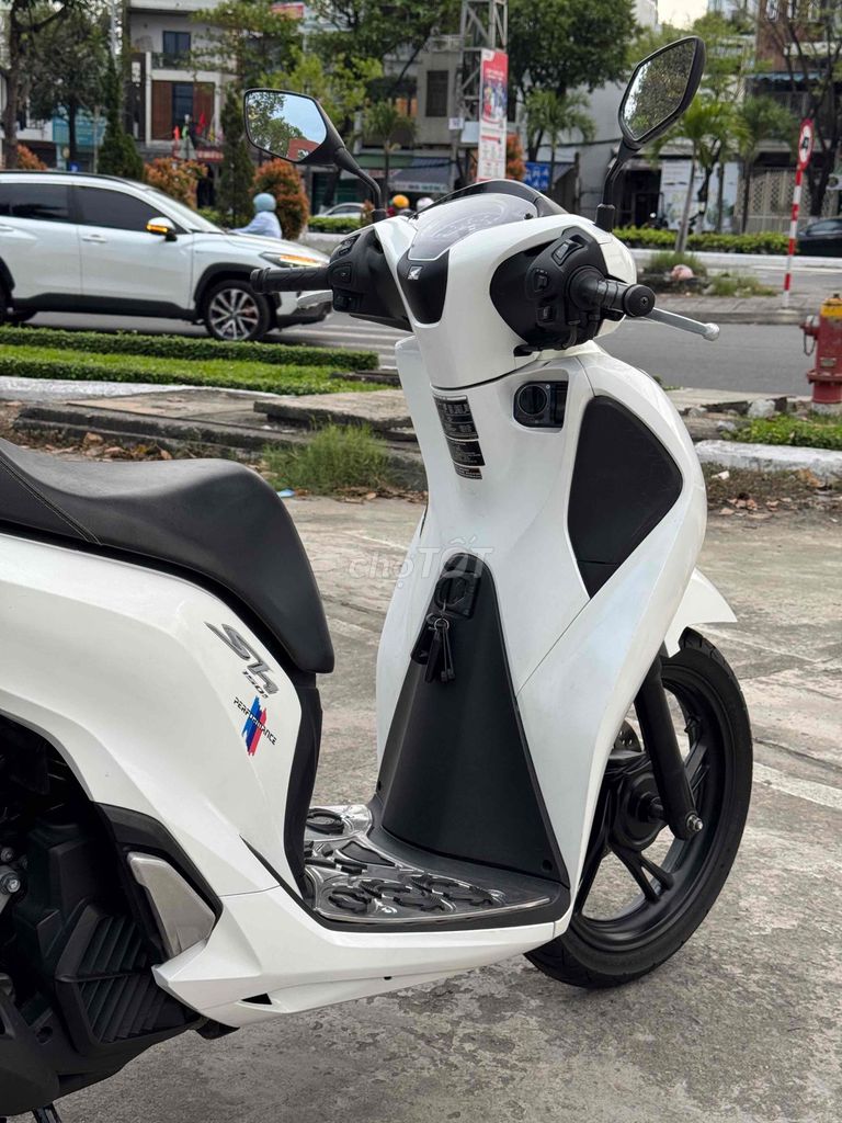 Hon Da SH 150 phanh abs . Hỗ trợ trả góp. Mua bán Xe máy tại Quận Cẩm Lệ Đà Nẵng được đăng bởi Duc Tran  hình 6