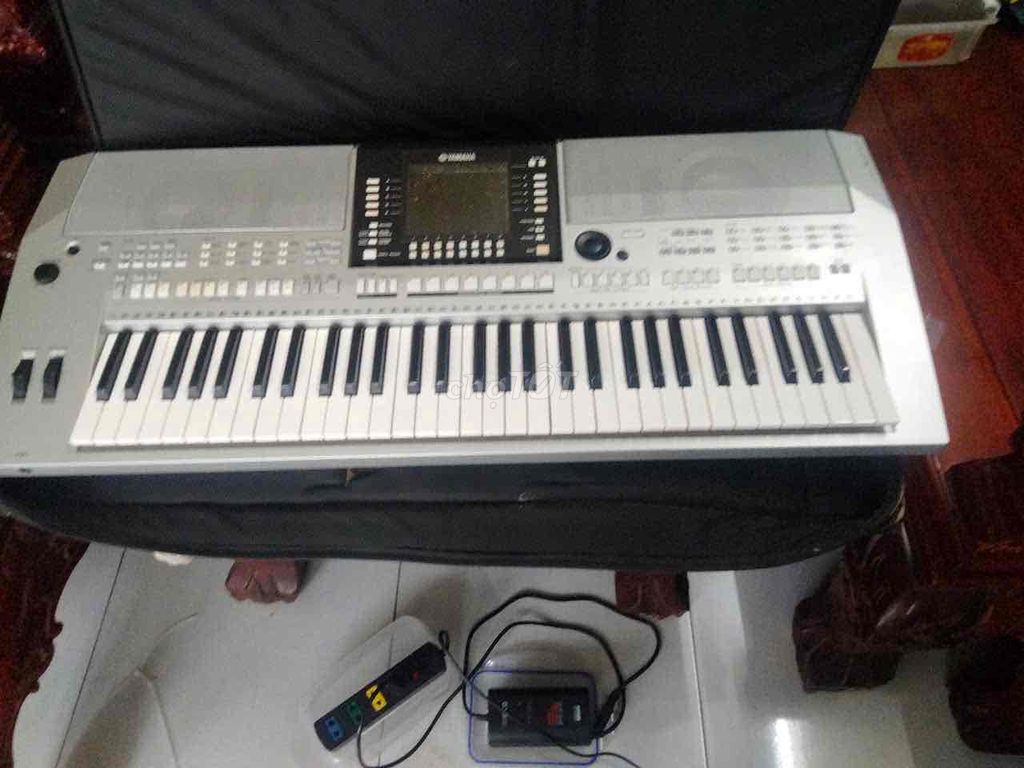Đàn organ Yamaha PSR-S910