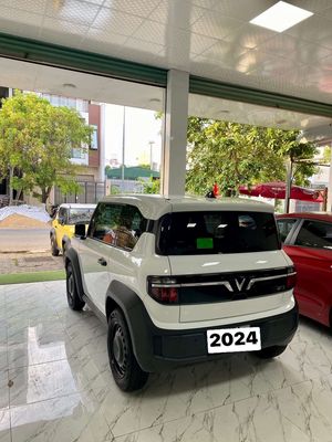 2024 Mua pin	 - lăn bánh 4500 km. Mua bán Ô tô tại Thành phố Quảng Ngãi Quảng Ngãi được đăng bởi Auto Tín Huy Phúc