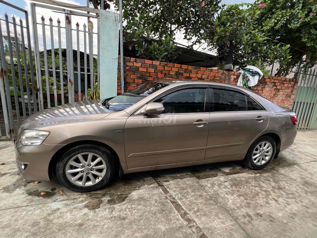 Toyota Camry 2008 - 145684 km. Mua bán Ô tô tại Huyện Vĩnh Cửu Đồng Nai được đăng bởi Sáu Nguyễn hình 8