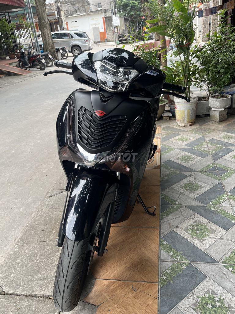 Sh 125i 2018 đăng kí 2021 xe zin. Mua bán Xe máy tại Thành phố Chí Linh Hải Dương được đăng bởi Chiến Thế Phạm hình 1