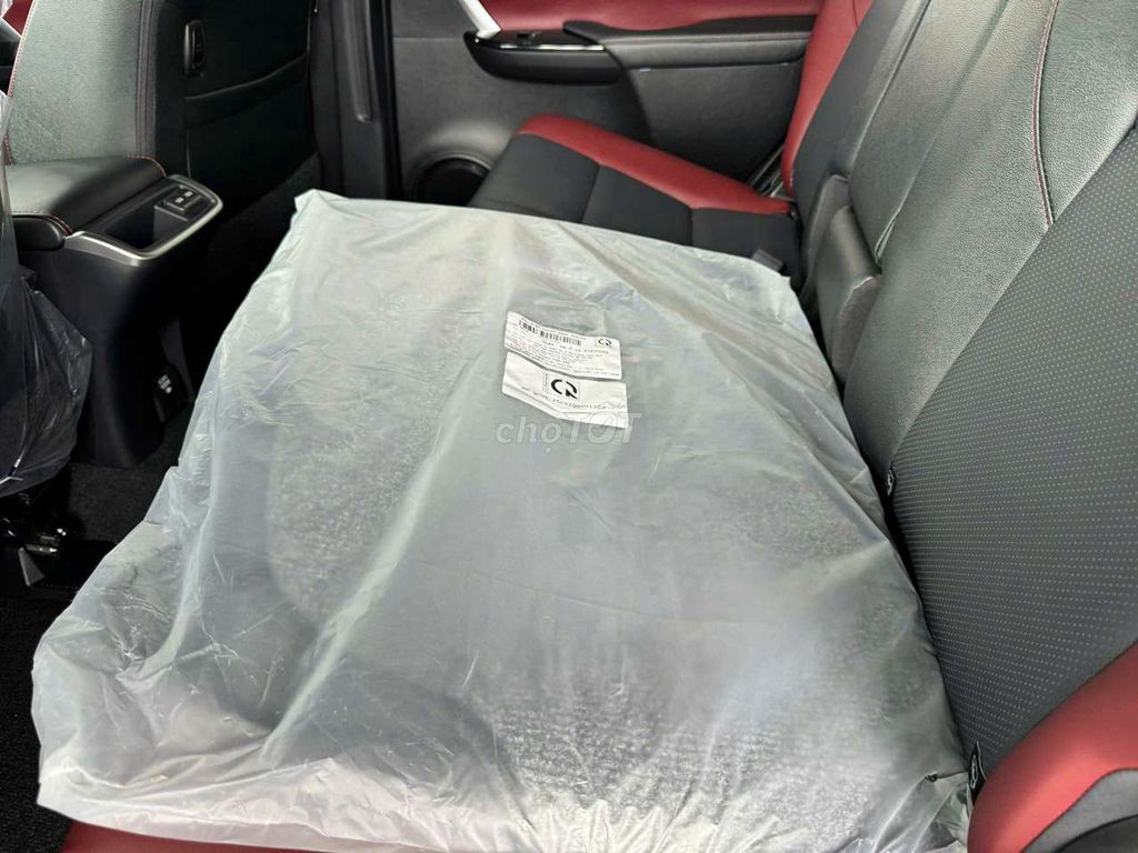 Toyota fortuner legender- 0 km. Mua bán Ô tô tại Thành phố Thủ Đức Tp Hồ Chí Minh được đăng bởi Ms Hiệp  hình 3