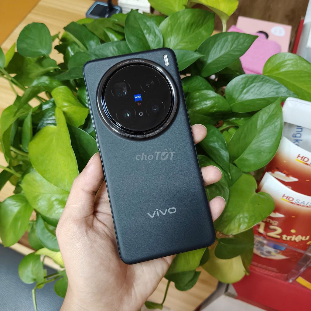Vivo X200 Pro (16/512GB) Fullbox 𝗚𝗢𝗣𝟬₫𝗚𝗜𝗔𝗢𝗟𝗨𝗨. Mua bán Điện thoại tại Quận Ninh Kiều Cần Thơ được đăng bởi DI ĐỘNG BULL hình 1
