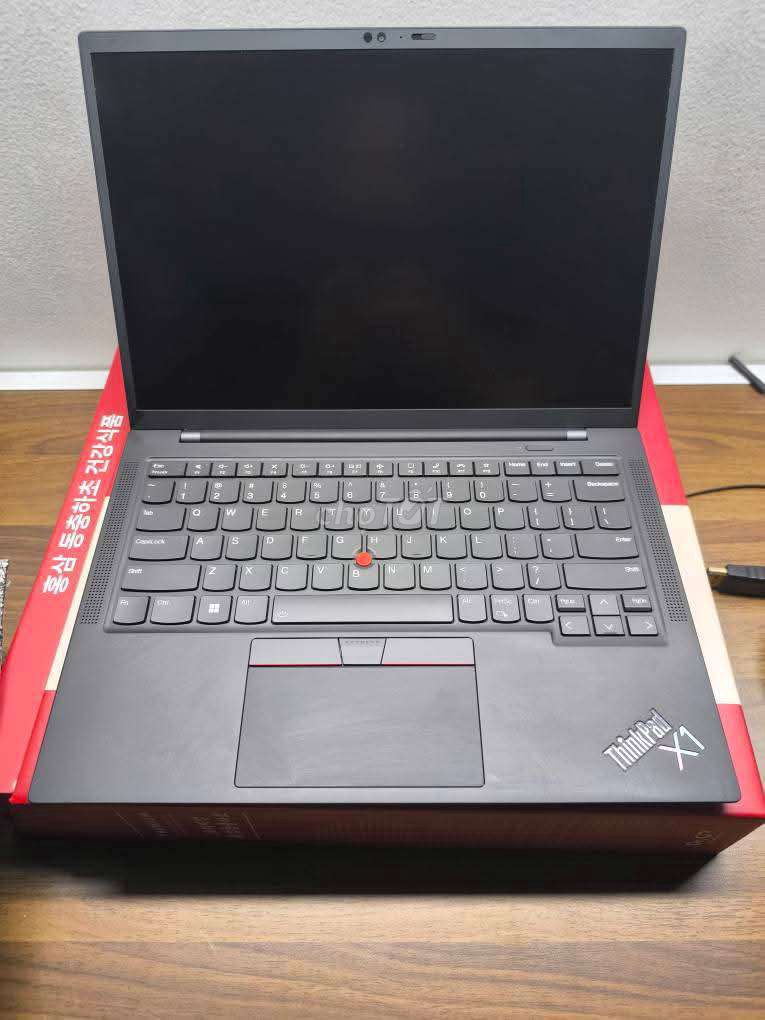 Thinkpad X1 Carbon Gen 9