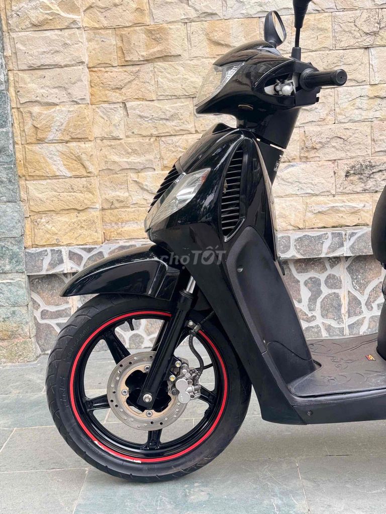 Sh 150fi nhập ý 2008 đen sport đại chất zin 100%. Mua bán Xe máy tại Quận Cầu Giấy Hà Nội được đăng bởi nguyễn bích thuỷ hình 17