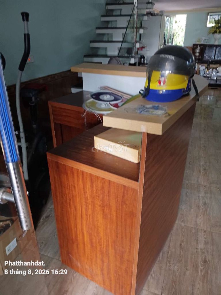 Quầy bar Gỗ Nâu Chữ L 1.1m 1.05m. Mua bán Bàn ghế tại Huyện Hải Hậu Nam Định được đăng bởi Tien Dat Dinh hình 1