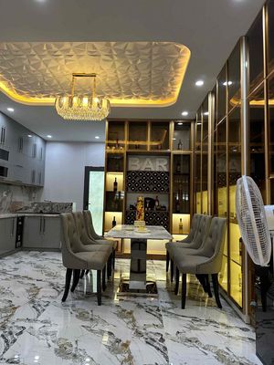 Аренда · 4 комн. · 100 м² · Quận Cẩm Lệ, ул. Đường Thanh Lương 25