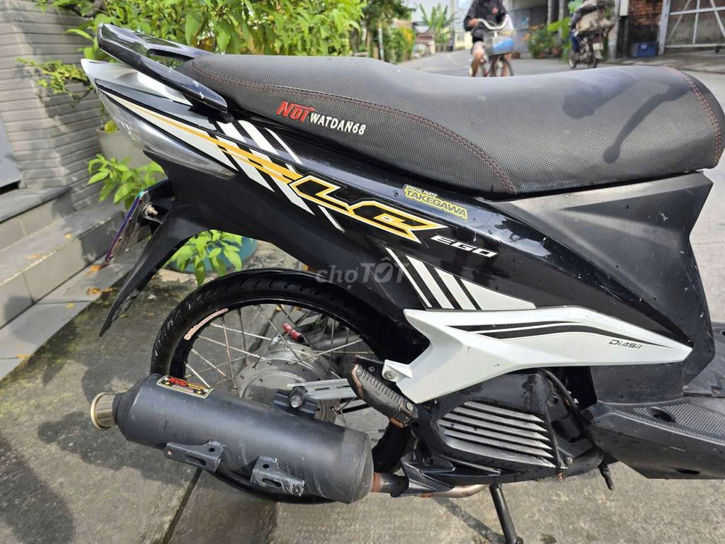 Luvias Fi 2014.BSTP kiểng nhẹ,máy zin,êm.BTC. Mua bán Xe máy tại Huyện Hóc Môn Tp Hồ Chí Minh được đăng bởi                    CẦM ĐỒ TÍN PHÁT hình 7