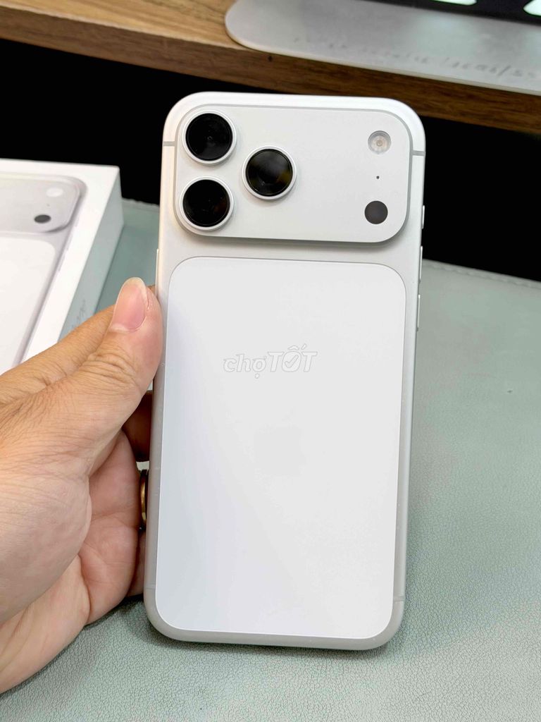 IPHONE 17 PROMAX 256GB QUỐC TẾ LL/A (MỸ). Mua bán Điện thoại tại Quận Gò Vấp Tp Hồ Chí Minh được đăng bởi Tài Chính Day Money hình 1