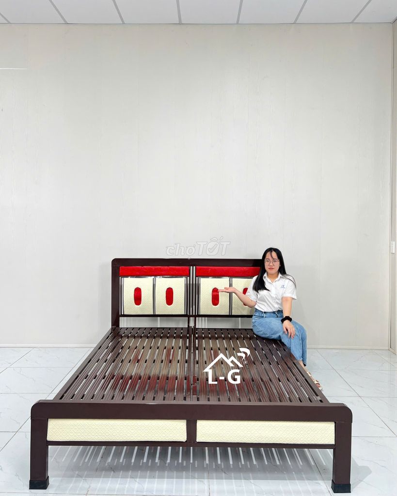 Giường sắt Giường sắt Giường sắt Giường sắt Giường. Mua bán Giường, chăn ga gối nệm tại Quận Phú Nhuận Tp Hồ Chí Minh được đăng bởi Lâm Gia Home hình 1