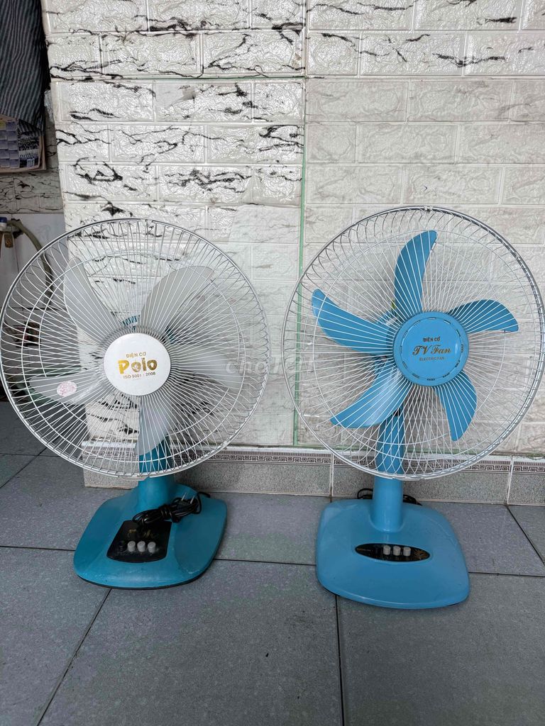 2 Quạt đứng chính hãng lõi đồng, chạy mạnh. Mua bán Quạt tại Quận 12 Tp Hồ Chí Minh được đăng bởi hoàng an hình 1