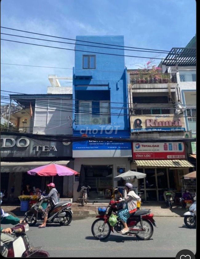 Cho thuê nhà 6x20m, 2 lầu, MT Nguyễn Thị Tần, sát chợ Rạch Ông, P2
