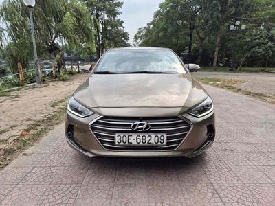 Hyundai Elantra 2016 2.0 AT - 90000 km