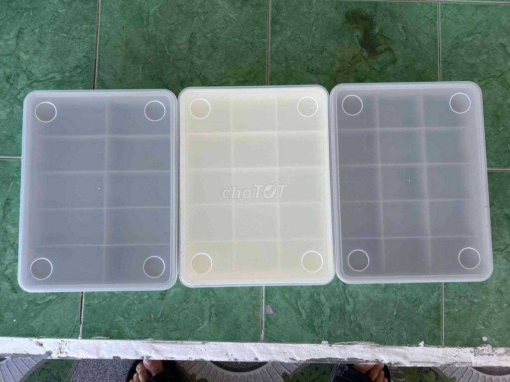 Hộp đựng đồ nhựa trắng. Mua bán Nội thất, đồ gia dụng khác tại Thành phố Phan Rang-Tháp Chàm Ninh Thuận được đăng bởi Nguyễn Hùng hình 1