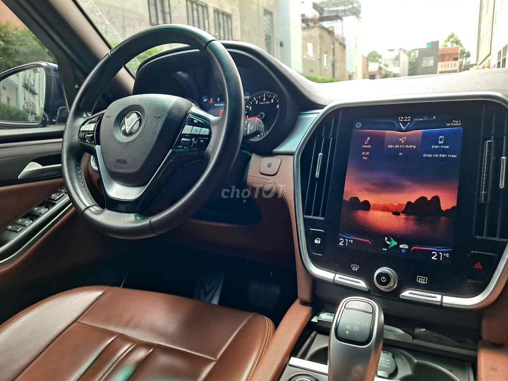 VinFast Lux SA Premium 2020 Xanh dương. Mua bán Ô tô tại Quận Thanh Xuân Hà Nội được đăng bởi Trần Quang Huy hình 8