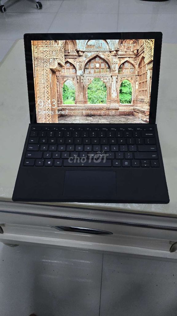 Microsoft Surface Pro 6 i5 8GB/256GB Đen (Giá tốt). Mua bán Laptop tại Thành phố Rạch Giá Kiên Giang được đăng bởi PHƯƠNG VTE hình 1