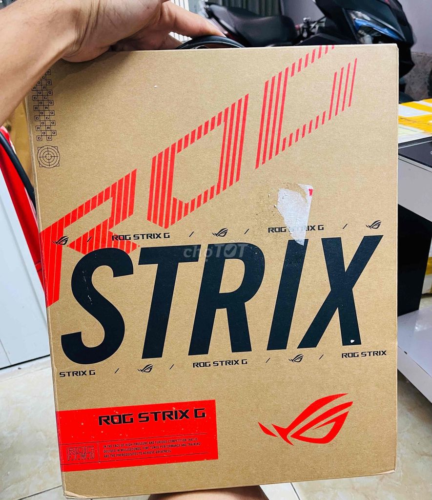 Asus ROG Strix G16 (Newseal) I7-13650HX ,RTX 4060