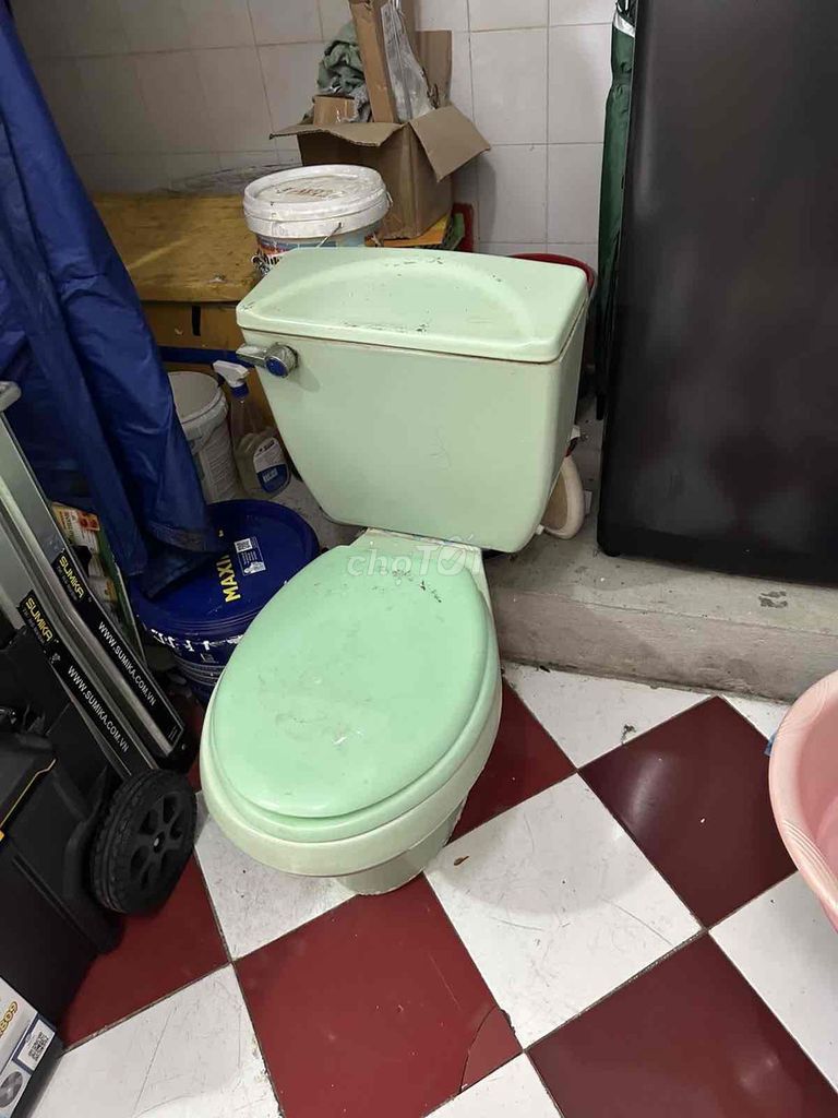 Bồn cầu Xanh lá Đã qua sử dụng. Mua bán Thiết bị vệ sinh, nhà tắm tại Quận 10 Tp Hồ Chí Minh được đăng bởi Duy Nguyễn Lê hình 1