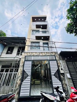 Nhà phố Đúc 3 lầu có thang máy hẻm nhựa 6m thông Lê Văn Khương. Mua bán nhà ở tại Quận 12 Tp Hồ Chí Minh được đăng bởi Hoàng Phong Land