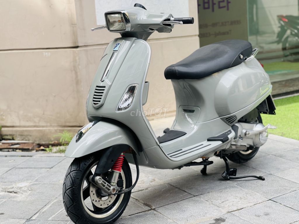 PIAGGIO VESPA 125S XÁM XI MĂNG BIỂN 29. Mua bán Xe máy tại Quận Nam Từ Liêm Hà Nội được đăng bởi MAI HÒA hình 6