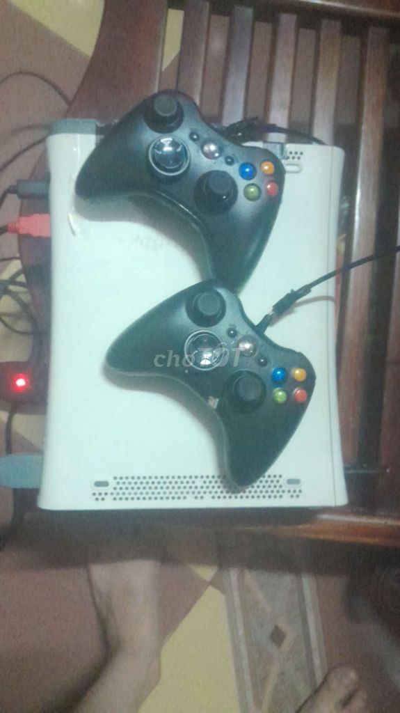 Máy chơi game Xbox 360 Fat Trắng. Mua bán Thiết bị chơi game tại Thành phố Tam Kỳ Quảng Nam được đăng bởi Hdshd Roi hình 1