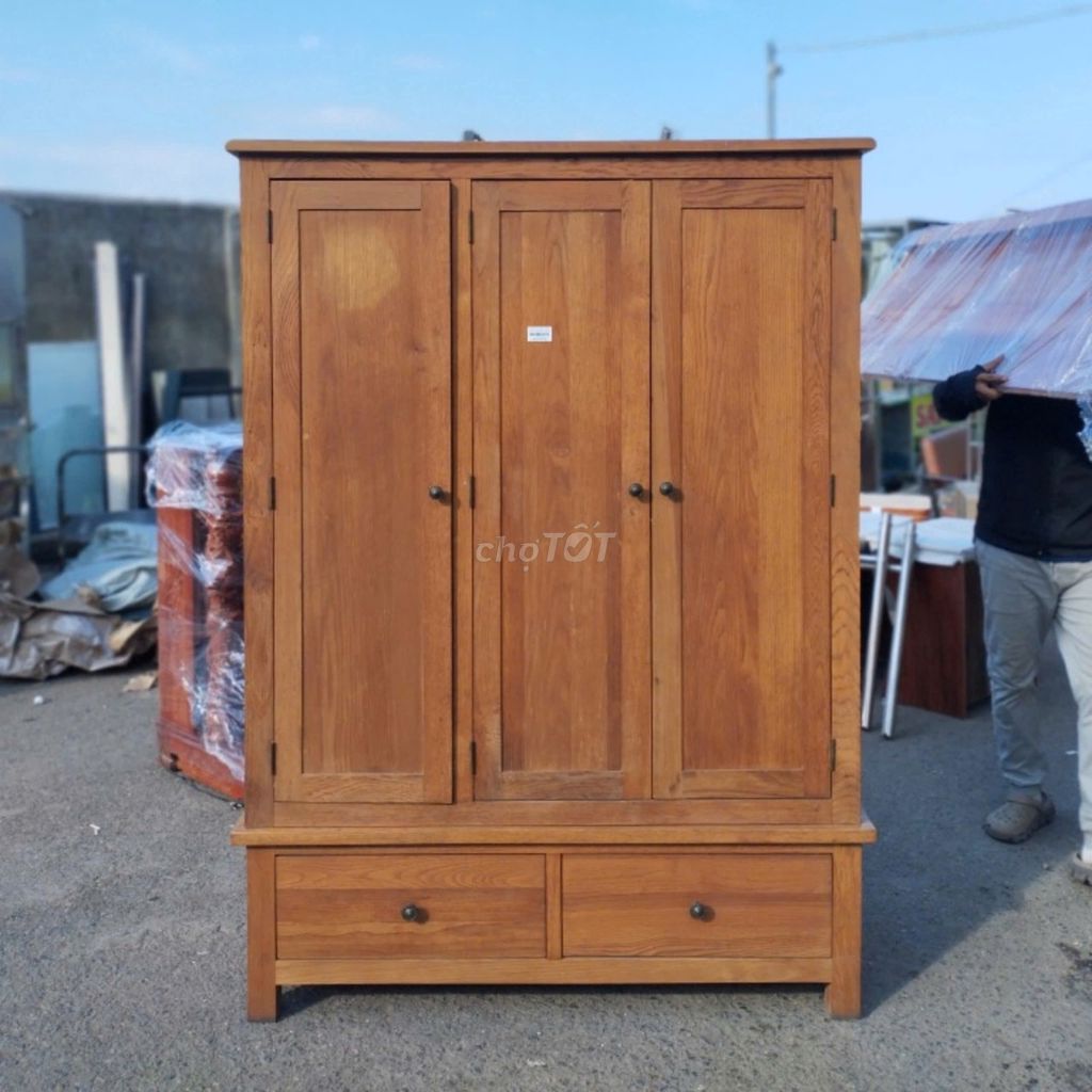 S110924 Tủ quần áo 3 cánh 133x50x183cm