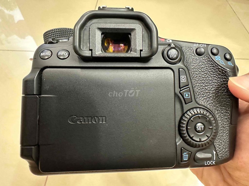 Máy ảnh Canon 70D Đã sử dụng. Mua bán Máy ảnh, Máy quay tại Quận 6 Tp Hồ Chí Minh được đăng bởi phạm huy hình 1