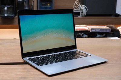 MacBook Air M1 13 inch 8GB/512GB đẹp 98%
