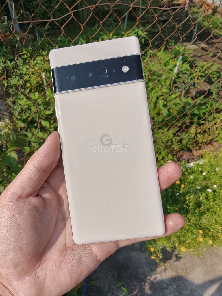 Google Pixel 6 Pro 12-128GB Trắng nguyên bản 98%. Mua bán Điện thoại tại Thành phố Thủ Dầu Một Bình Dương được đăng bởi HUNG MOBILE  hình 1