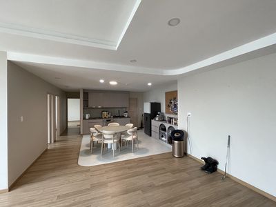Chính chủ cần bán, 3PN, 127m2, thu nhập 13tr5/tháng đang cho thuê