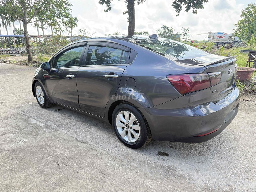 Kia Rio 2015-12000km sedan AT nhập Hàn zin cả xe. Mua bán Ô tô tại Quận Ngô Quyền Hải Phòng được đăng bởi anh hình 4