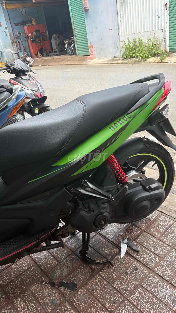 Yamaha Nouvo LX 135 zin nguyên bản chưa bung đầu. Mua bán Xe máy tại Quận Tân Phú Tp Hồ Chí Minh được đăng bởi BINH MOTO hình 5