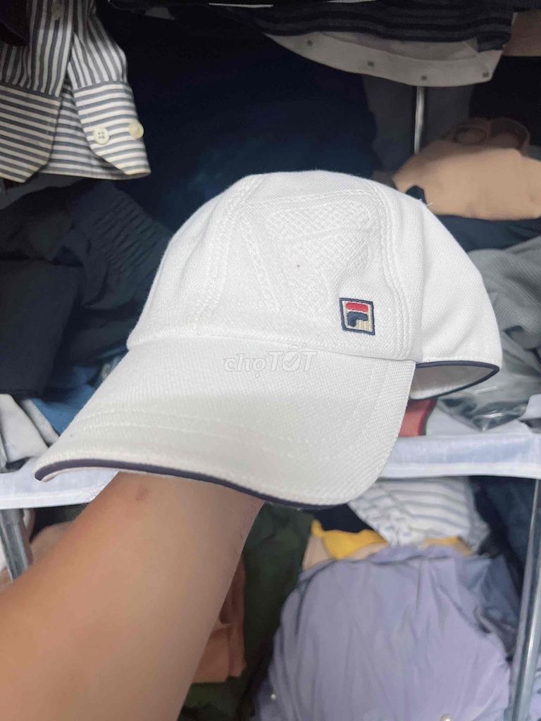 Mũ lưỡi trai Fila thể thao auth trắng. Mua bán Phụ kiện thời trang khác tại Quận 8 Tp Hồ Chí Minh được đăng bởi Minh An hình 1