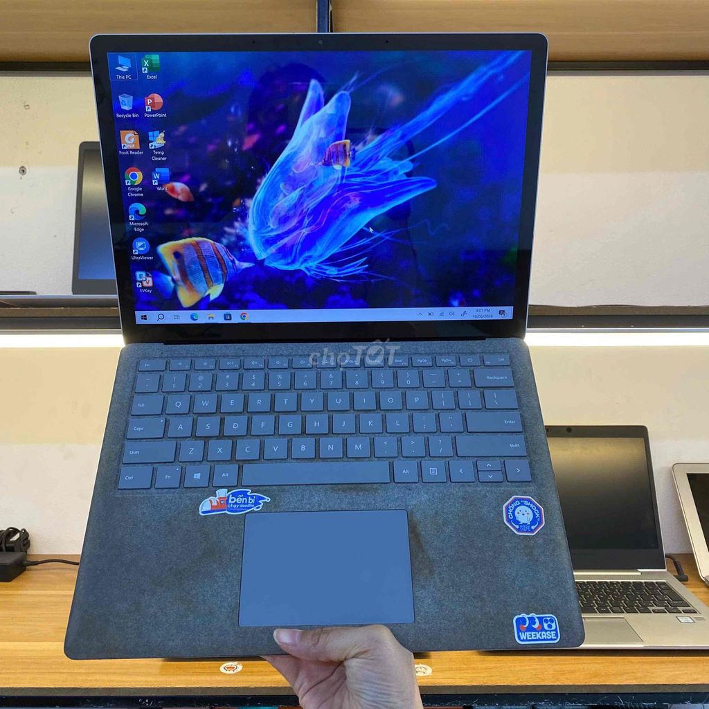 Surface Laptop i5-7200u 8GB/128GB mỏng nhẹ. Mua bán Laptop tại Quận Cầu Giấy Hà Nội được đăng bởi Laptopplusvn hình 1
