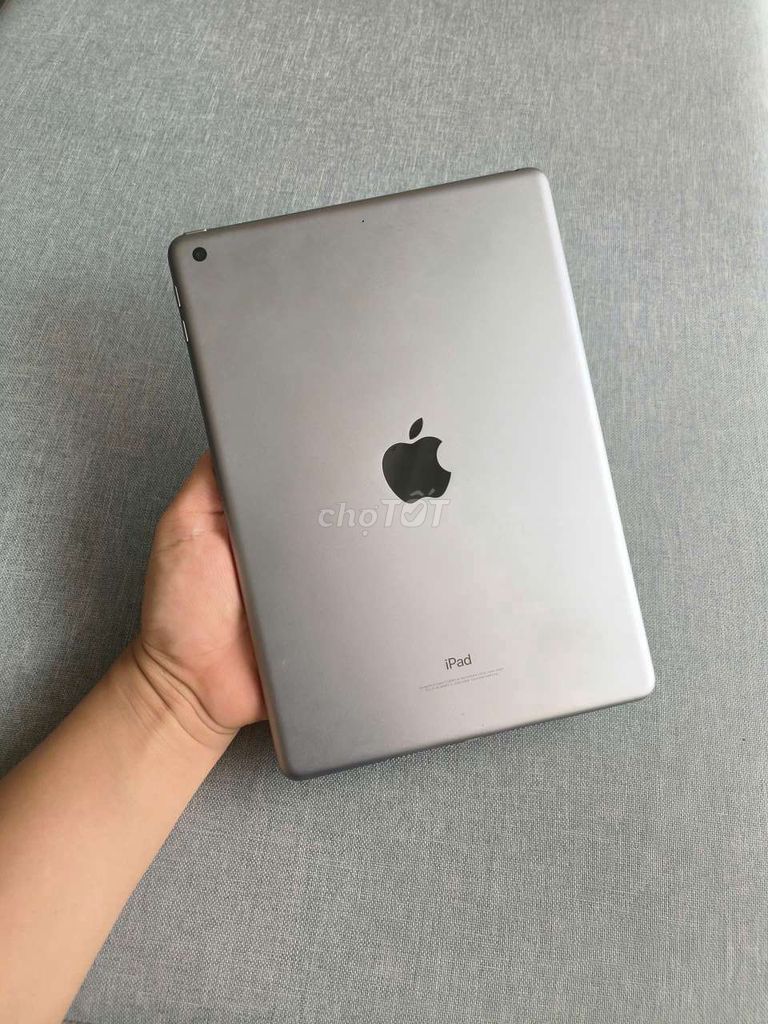 IPad Gen 6 Xám 32GB iOS 17.7 zin đẹp gl. Mua bán Máy tính bảng tại Quận Tân Phú Tp Hồ Chí Minh được đăng bởi DT Nguyễn  hình 1
