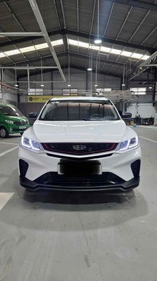 Geely Coolray Trắng 5 chỗ
