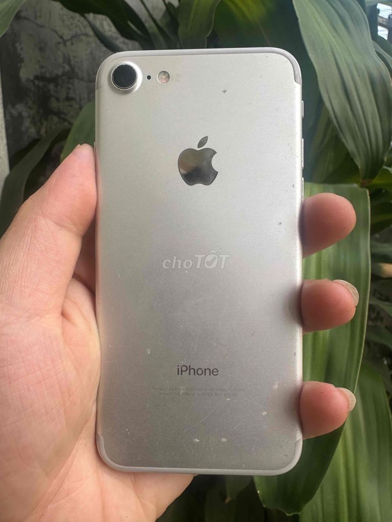 Apple iPhone 7G 32GB Bạc, Đen. Mua bán Điện thoại tại Thành phố Biên Hòa Đồng Nai được đăng bởi lâm hình 1