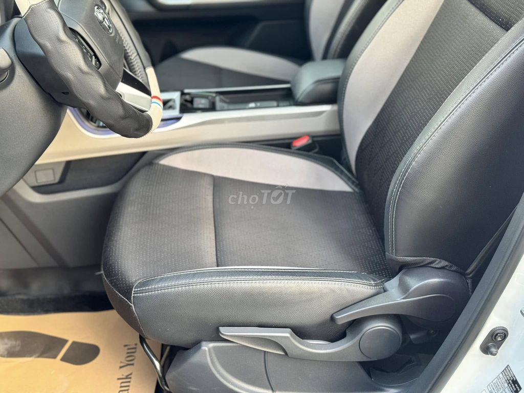 Veloz Cross 1.5TOP 2022 màu trắng zin. Mua bán Ô tô tại Quận Gò Vấp Tp Hồ Chí Minh được đăng bởi 067 Hằng hình 7